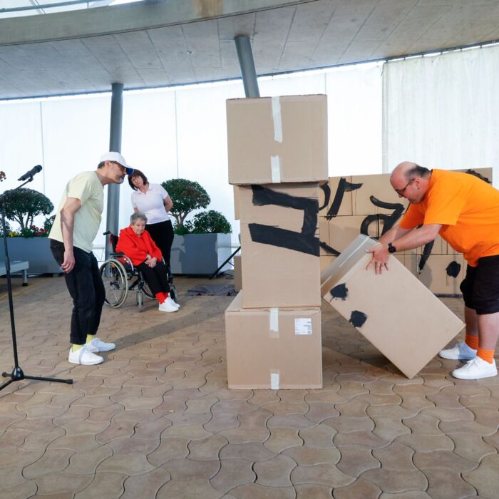 06.jpg