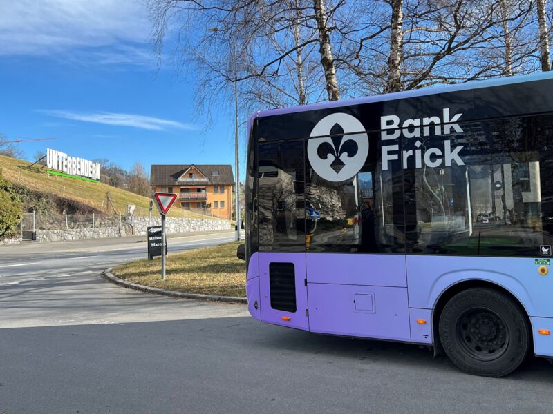 Bank Frick in Unterbendern querformat.jpg