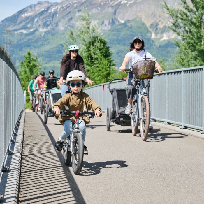 zam_20260503_slowup_10280.jpg